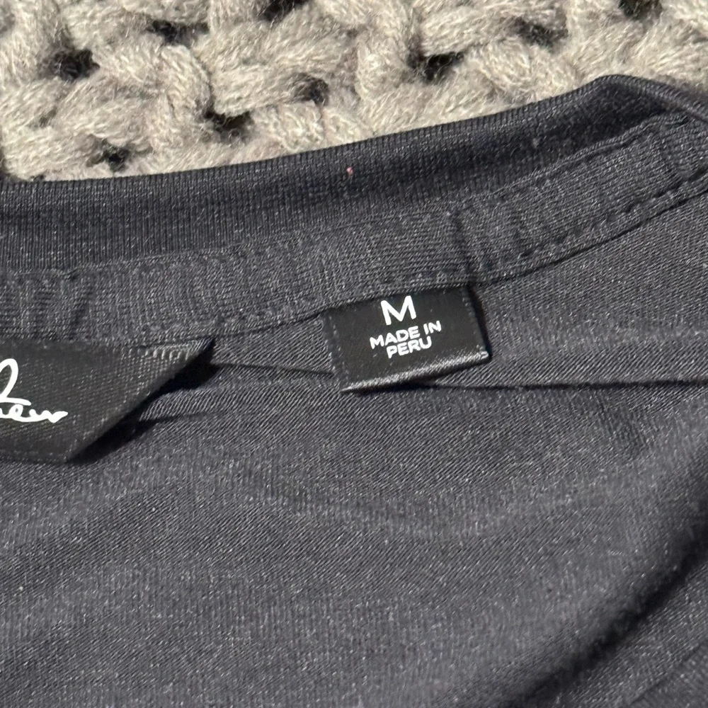 TRAVIS MATHEW‎ Black Long Sleeve Top Shirt Crew Lightweight Size M Golf Casual